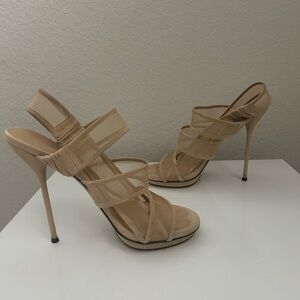 Gucci Tela Retino Mesh Heels in Nude